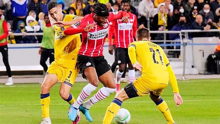 在国际网坛 在国际网坛